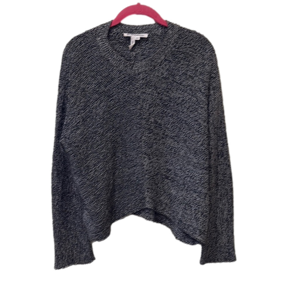 BCBGeneration black shrug sweater, XS/S 🔵